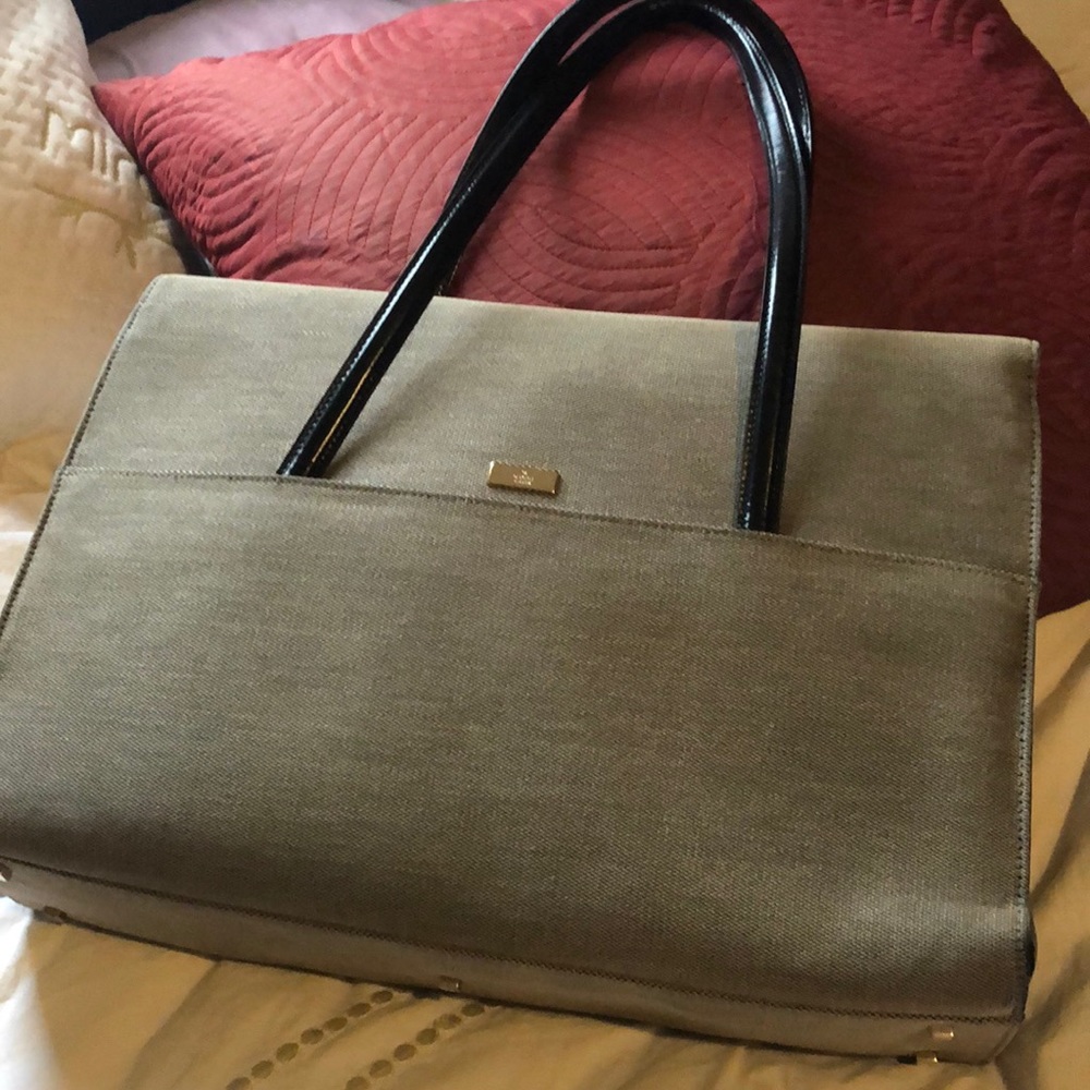 Gucci hand bag
